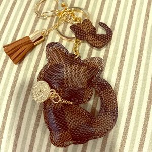 Brown Checkered Cat Bag Charm🐈